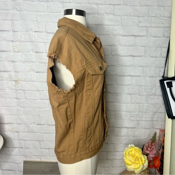Caramel Denim Vest - Picture 7 of 12